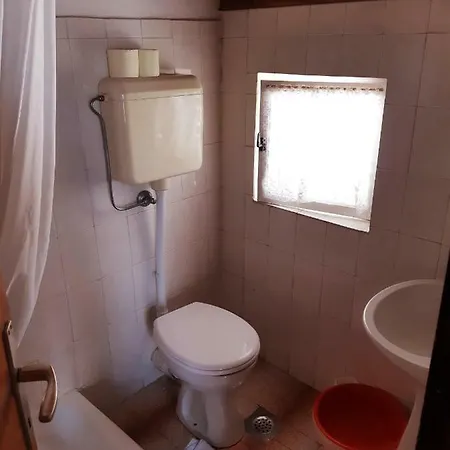 Ivka Apartamento *